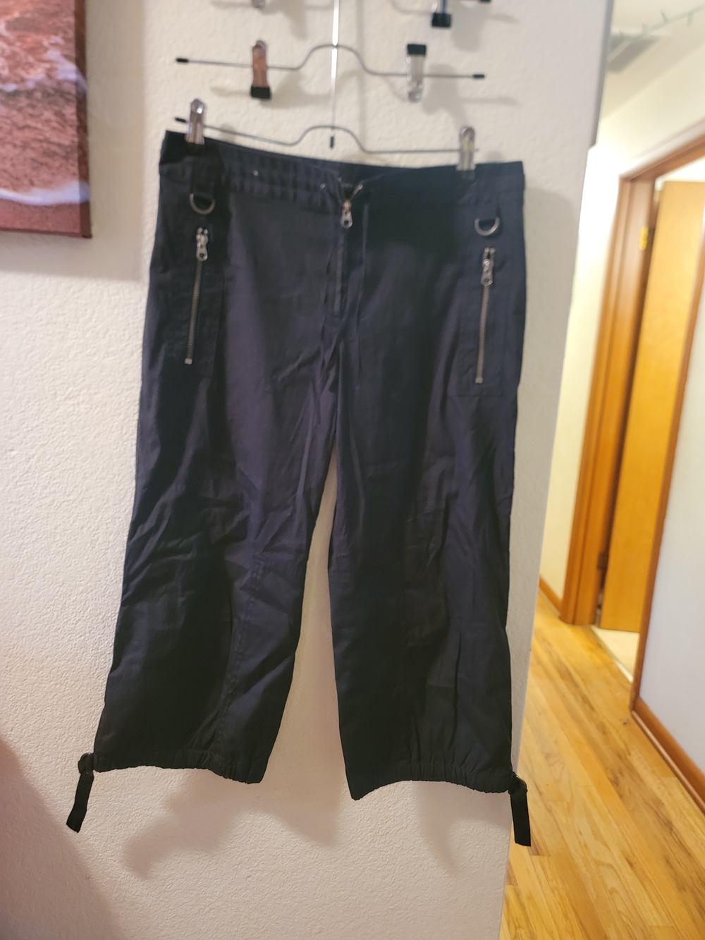 Elie Tahari Black Trousers with Subtle Hardware